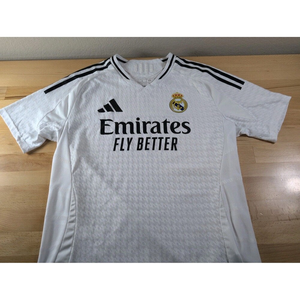 Adidas Real Madrid 2024/2025 Authentic Home Jersey Size Large White